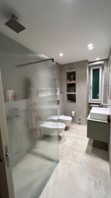 Duca Dei Navigli - Luxury Apartment In Milan Luaran gambar