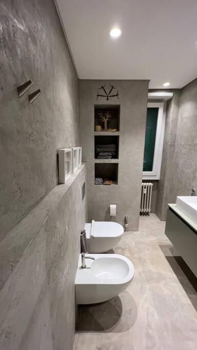 Duca Dei Navigli - Luxury Apartment In Milan Luaran gambar