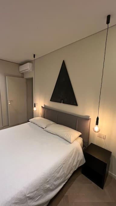 Duca Dei Navigli - Luxury Apartment In Milan Luaran gambar